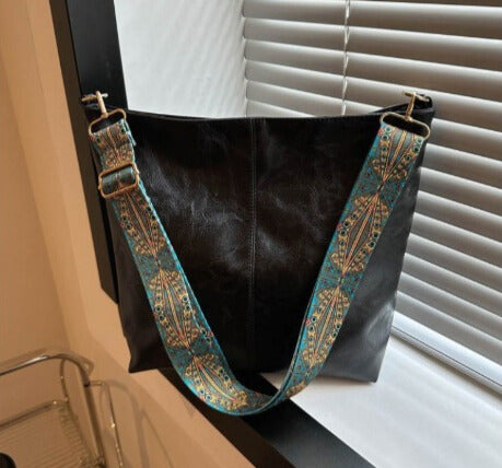 RUINA - Crossbody Taske