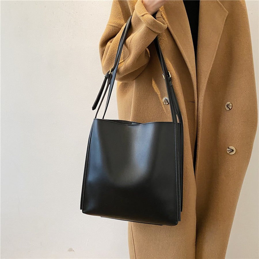 AVA - Elegant taske